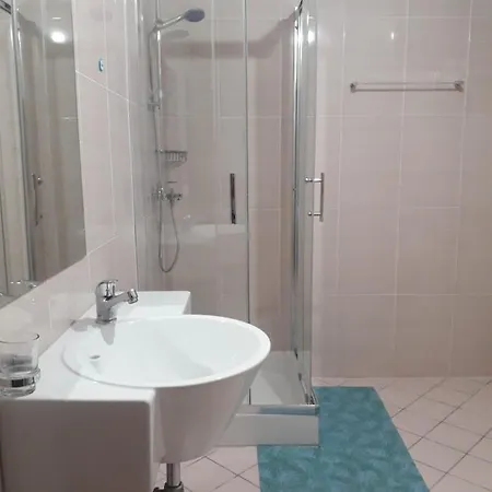 Center-sea View Apartament,sarande *