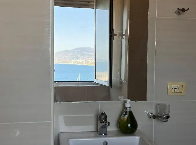 Apartment Center-sea View Apartament,sarande *