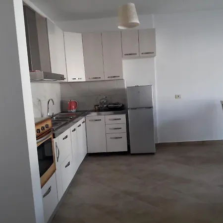 Center-sea View Apartament,sarande Appartamento *