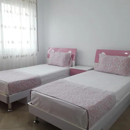 Center-sea View Apartament,sarande