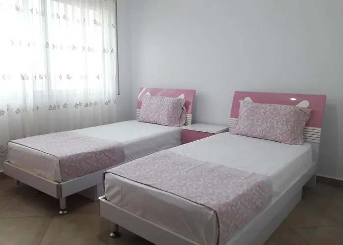 Center-sea View Apartament,sarande